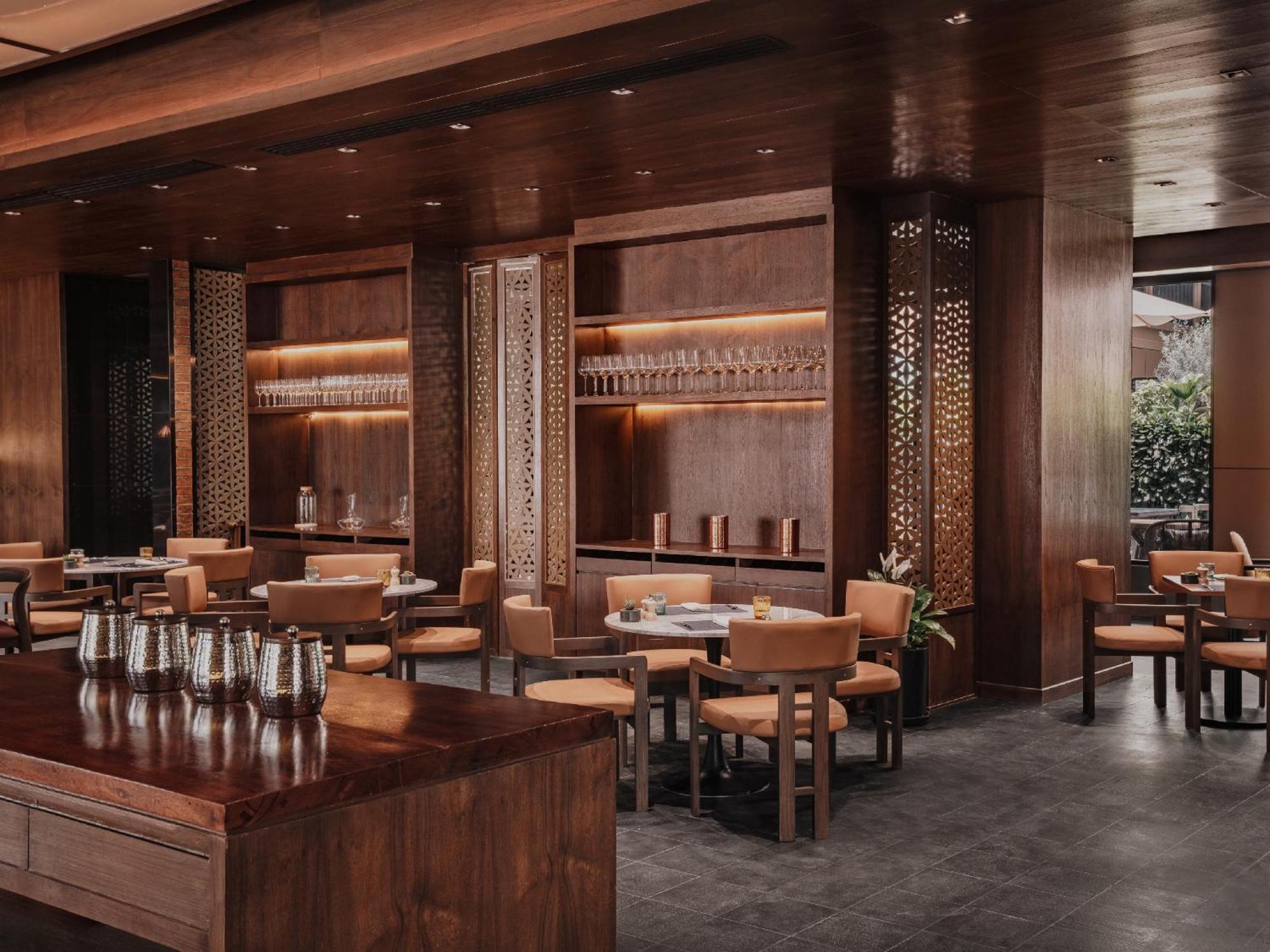 Nysa Hotel Bangkok Sukhumvit 11 المظهر الخارجي الصورة Interior of the restaurant